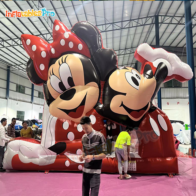 Mickey & Minnie Bounce House — inflatable from China factory for Africa